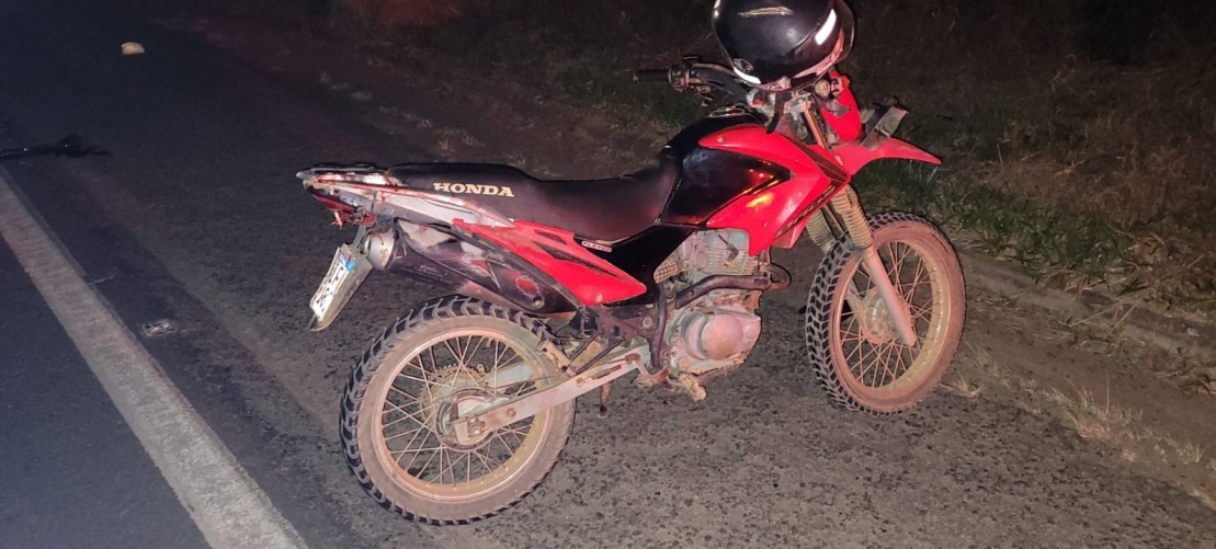 ACIDENTE GRAVE: Motociclista tem perna amputada em colisão com carro