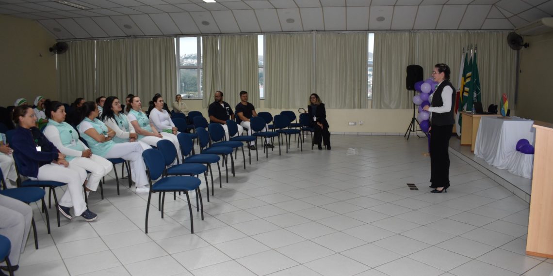Hospital Unimed Poços de Caldas promove treinamento para fortalecer cuidados a populações específicas