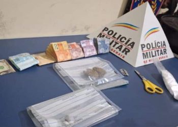 Denúncias pelo 181 levam à prisão de dupla suspeita de tráfico de drogas