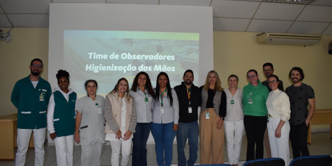 Hospital Unimed Poços de Caldas promove higienização eficaz das mãos com Time de Observadores