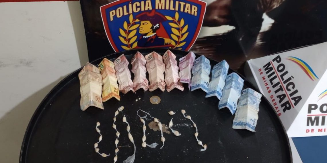 Um homem foi preso e um adolescente apreendido por tráfico de drogas em Poços de Caldas