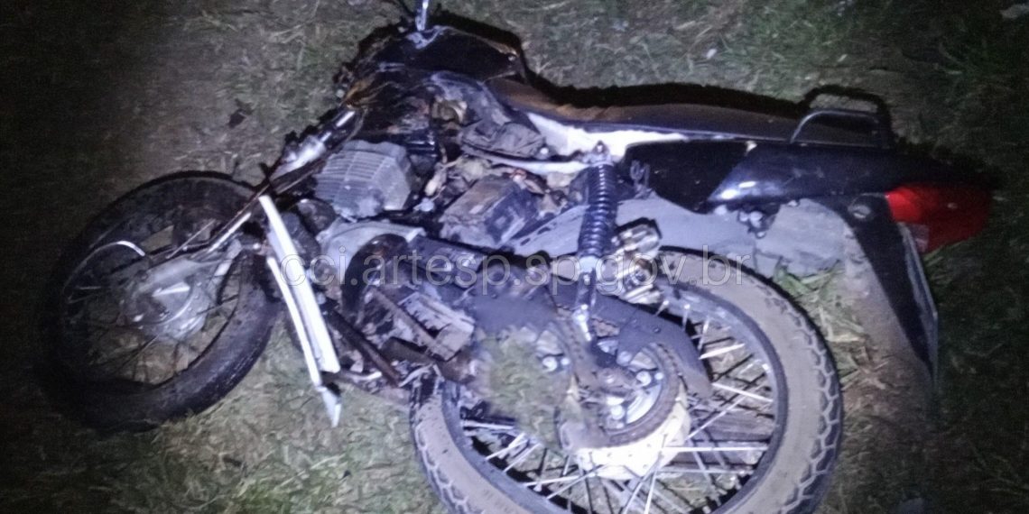 Motociclista morre em acidente em Espírito Santo do Pinhal