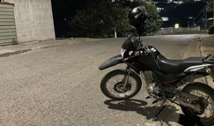 Jovem é preso após furto de moto em Poços de Caldas