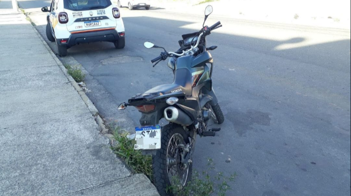 Suspeito de receptação é preso após comprar moto furtada em Poços de Caldas