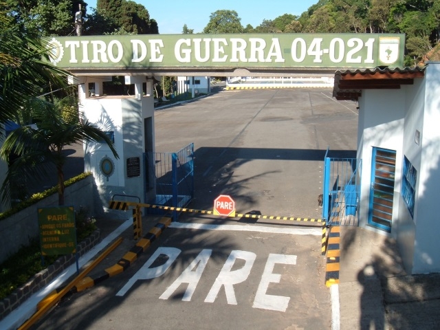 Jovens alistados para serviço militar têm até terça para se apresentar em seleção no TG em Poços