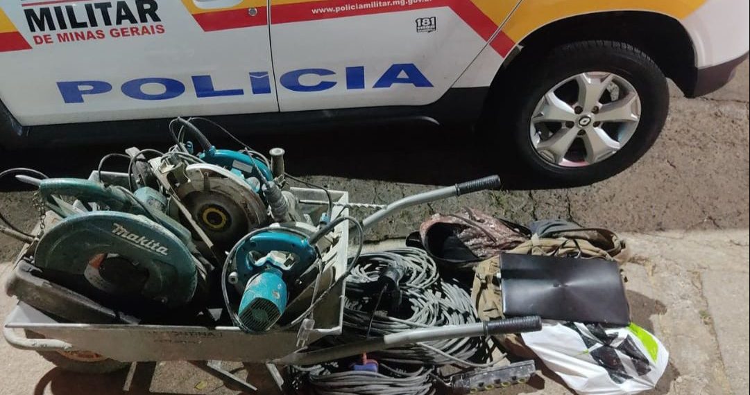 Dupla é presa após furto a construção em Poços de Caldas