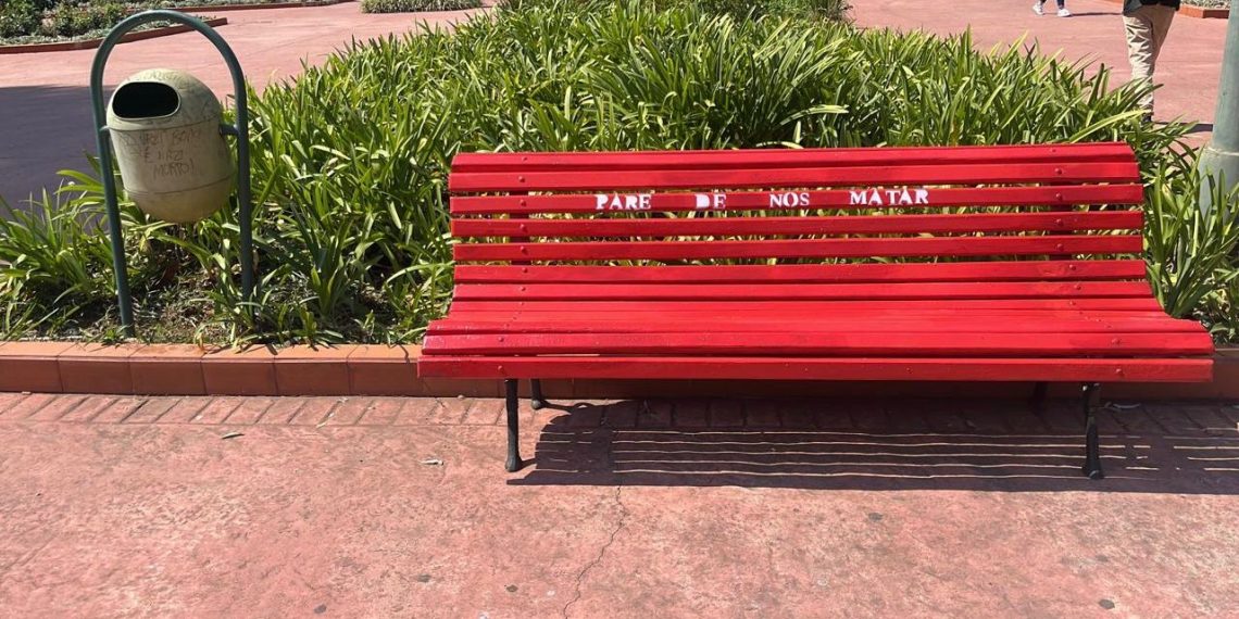 Agosto Lilás: Poços de Caldas institui o projeto Banco Vermelho