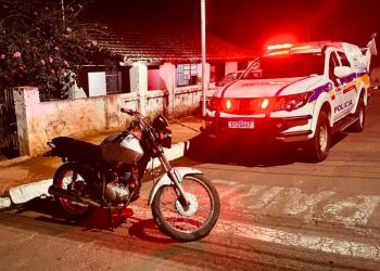 Homem é preso após ser flagrado com moto com sinais de adulteração em Botelhos