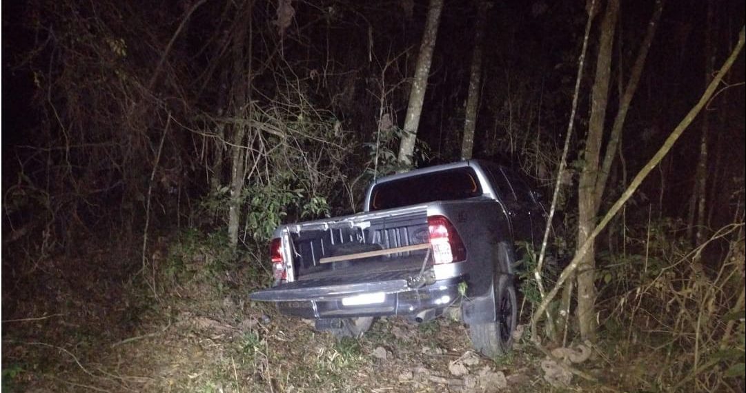 Polícia Militar recupera caminhonete furtada no centro de Poços de Caldas