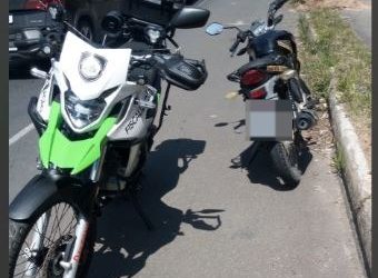 Motocicleta com documentação atrasada é removida em fiscalização em Poços de Caldas