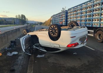 Acidente grave em Extrema deixa dois mortos e 1 ferido