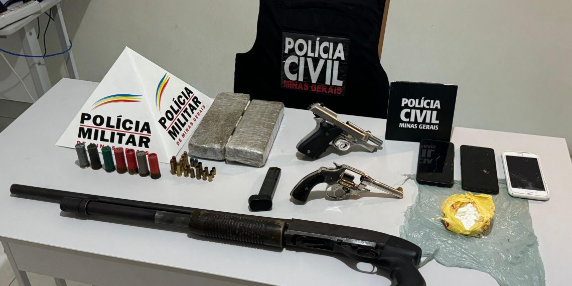 Operação da PMMG e Polícia Civil apreende armas e drogas em Campestre