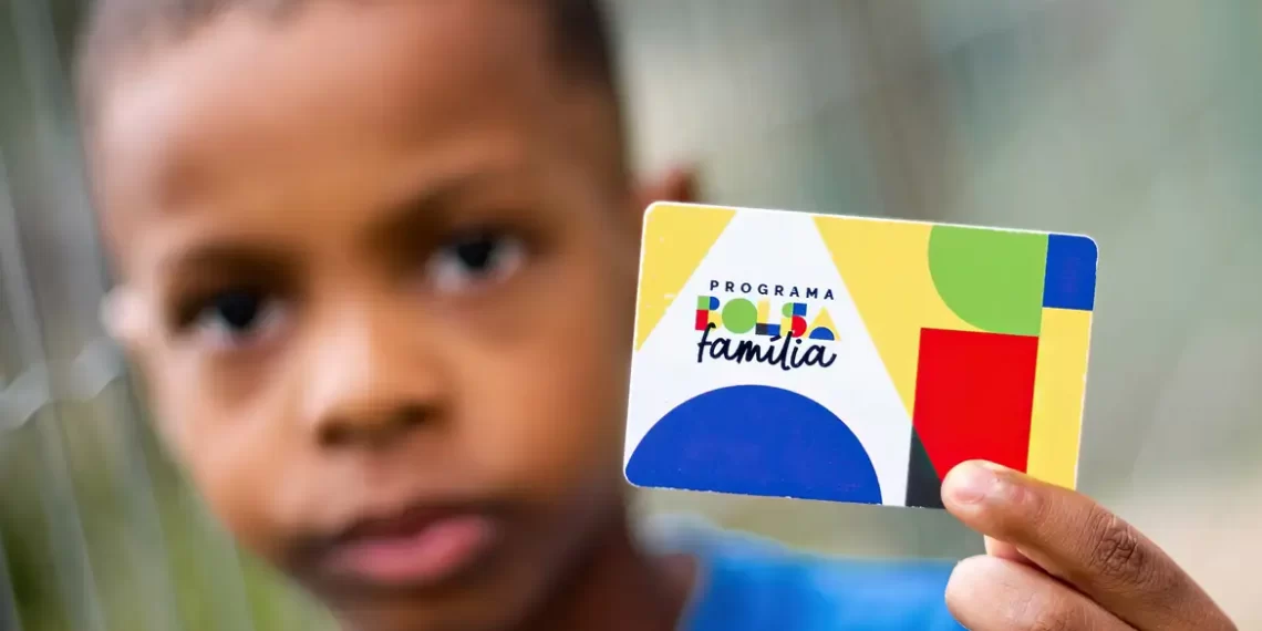 Pagamentos do Bolsa Família e Auxílio gás começam hoje