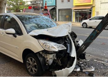 Acidente é registrado no centro de Poços de Caldas
