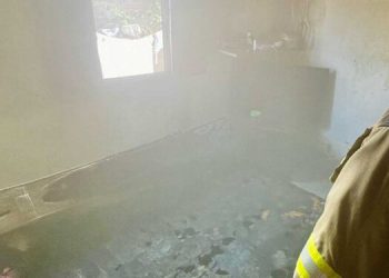 Incêndio em residência causado por criança é controlado pelo Corpo de Bombeiros