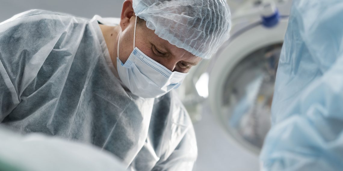 Secretaria Municipal faz levantamento de alunos com “orelha de abano” que interessam em fazer a cirurgia de correção