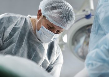 Secretaria Municipal faz levantamento de alunos com “orelha de abano” que interessam em fazer a cirurgia de correção