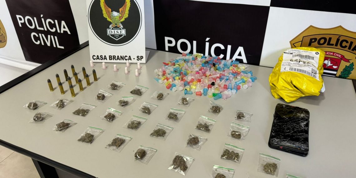 Polícia pega traficante de surpresa