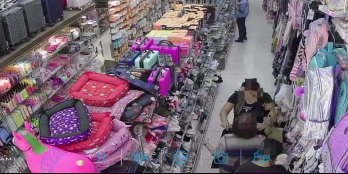 Idosa é furtada em loja no centro de Poços de Caldas