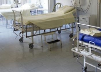 Lei autoriza crianças e adolescentes a visitarem os pais internados em instituições de saúde