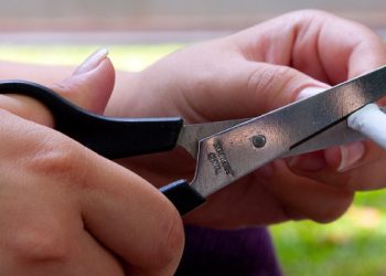 Cigarro x Gravidez: Hoje é o Dia Nacional de Combate ao Fumo