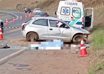 Motorista é ejetado e morre após capotamento na BR-459, em Ipuiúna