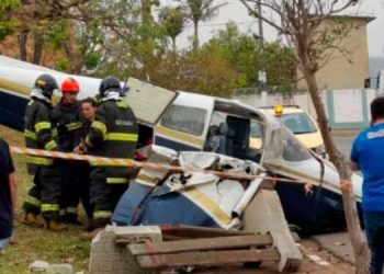 Avião de Poços de Caldas sofre acidente em Bragança Paulista