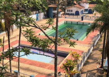 Piscinas do Country Club passam por manutenção em Poços de Caldas