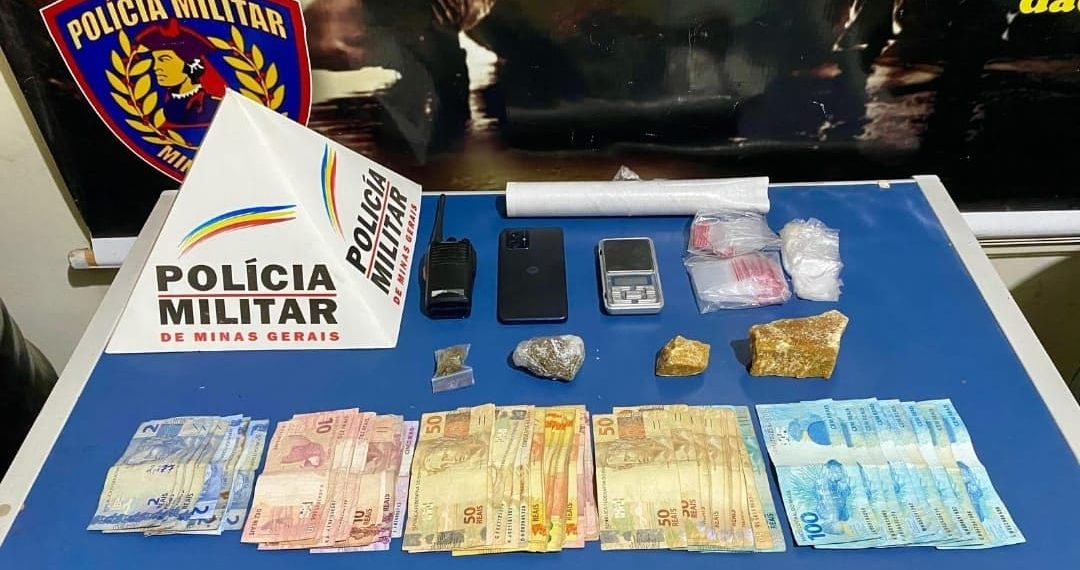 Traficante vai preso com mais de R$ 3mil reais e um rádio comunicador