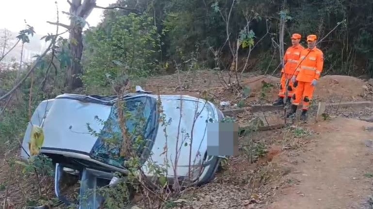 Idosa que morreu em acidente é sepultada em Poços de Caldas