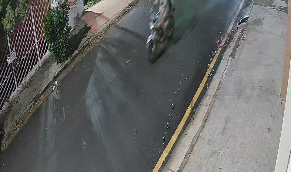 Polícia Militar procura motocicleta furtada em Poços de Caldas