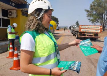 Dia do Caminhoneiro: motoristas participam de campanha na Fernão Dias