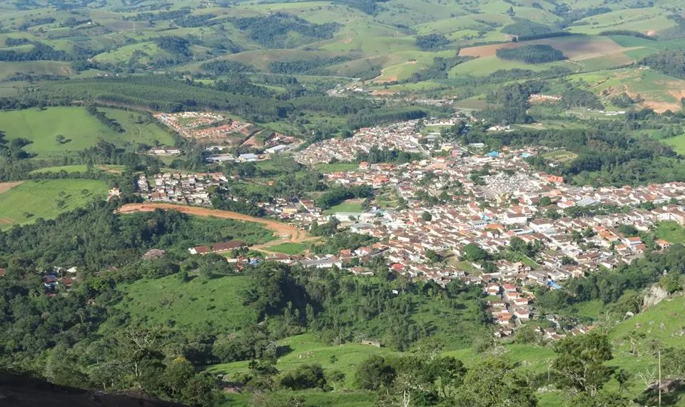 Corpo de homem é encontrado em um riacho de Caldas-MG