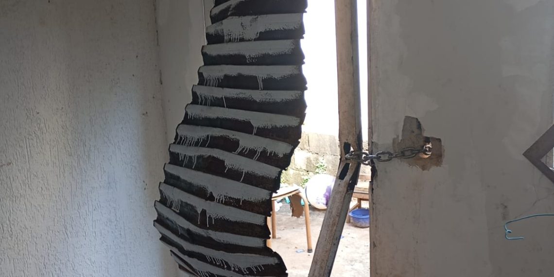 Casal é preso por dano, invasão domiciliar e desacato em Cabo Verde