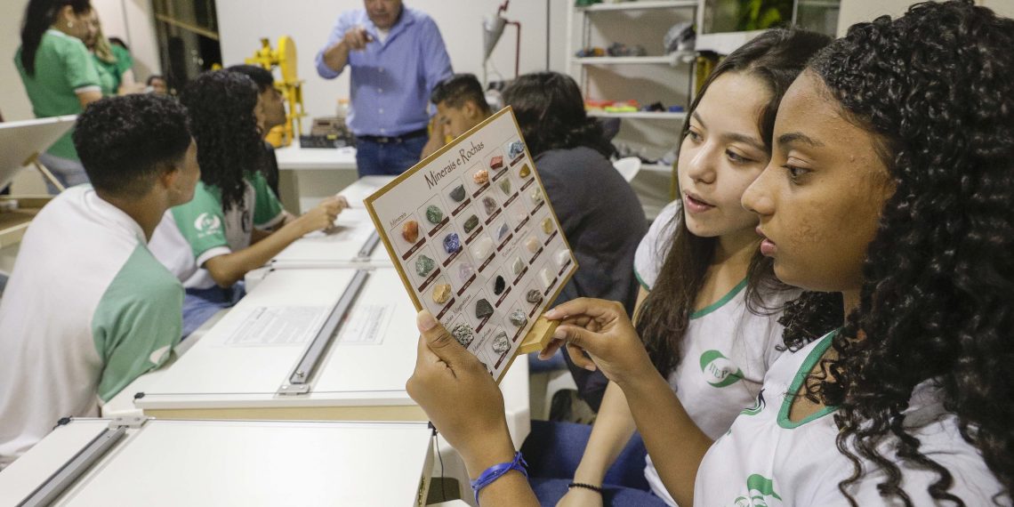 Trilhas de Futuro: Estudantes selecionados já podem fazer a matrícula