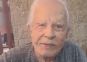 Morre jornalista Cid Moreira aos 97 anos