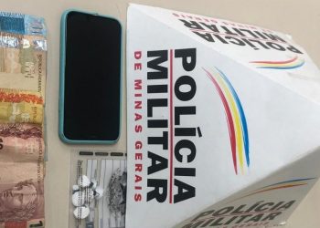 Polícia Militar prende mulher por tráfico de drogas em Botelhos