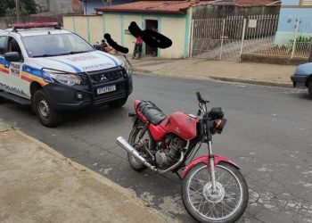 PM prende suspeito e apreende moto adulterada na Zona Sul de Poços de Caldas