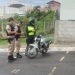 Demutran e PM apreendem moto adulterada em operação conjunta em Poços de Caldas