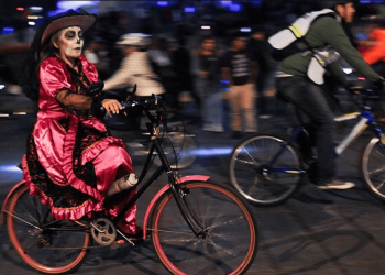 Dia das Bruxas: Pedale fantasiado no 3º Passeio de Bike Halloween