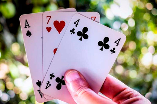 Torneio de truco em Caldas conta com participantes de Poços de Caldas e região