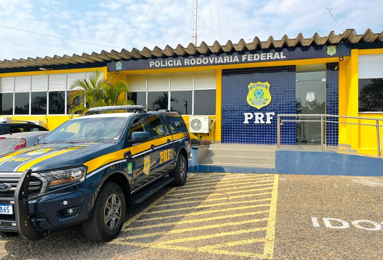 PRF implementa regra para evitar circulação de veículos pesados em feriados