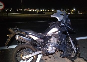 Acidente entre três veículos deixa uma pessoa ferida em Aguaí