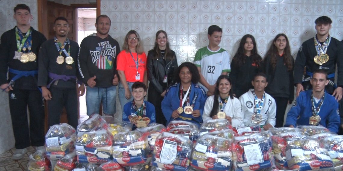 Projeto do Colégio Cepoc arrecada R$ 4 mil para compra de cestas básicas destinadas à Casa do Atleta