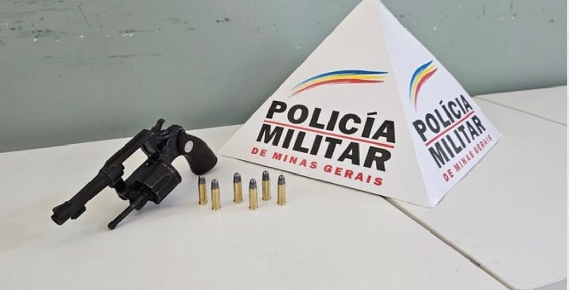 Discussão termina com revólver aprendido e homem preso pela PM