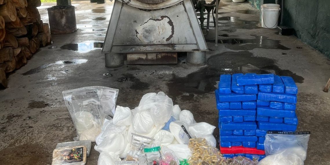 Polícia Civil incinera 65 kg de drogas apreendidas em cidades do Sul de Minas