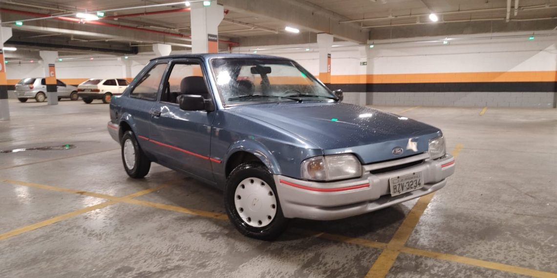 Jovem tem carro furtado na porta de casa na zona sul de Poços de Caldas