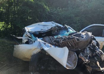 Acidente fatal entre caminhonete e caminhão na MGC-267 no Sul de Minas