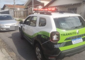 Demutran recupera carro furtado em Poços de Caldas