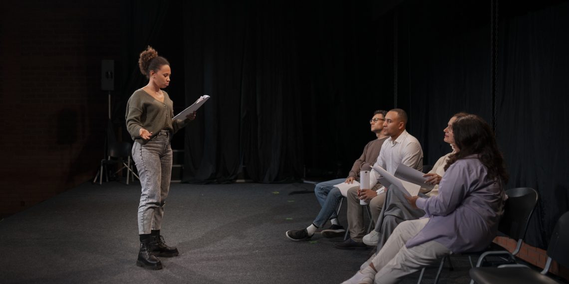 Inscrições abertas para oficina de teatro gratuita neste domingo (1°)